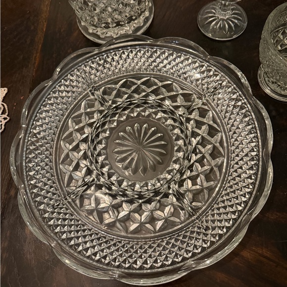 Elegant Clear Glass Dining Set